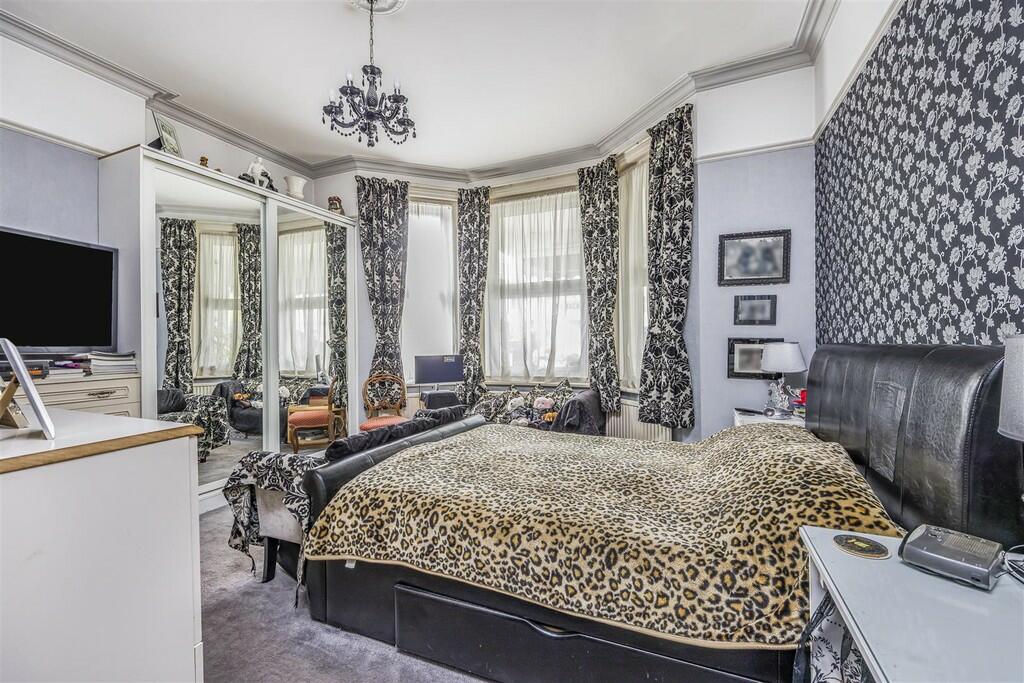 Additional image 18 of Holdenhurst Road, Bournemouth