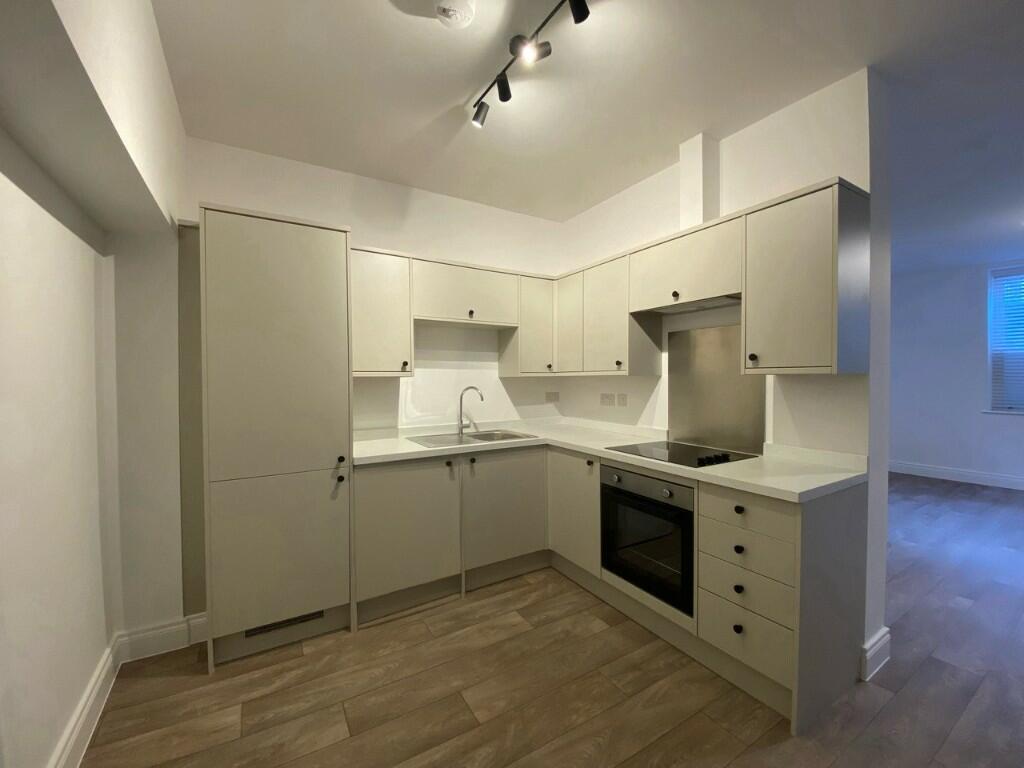 Additional image 8 of 896 Christchurch Road, Bournemouth, Dorset, BH7