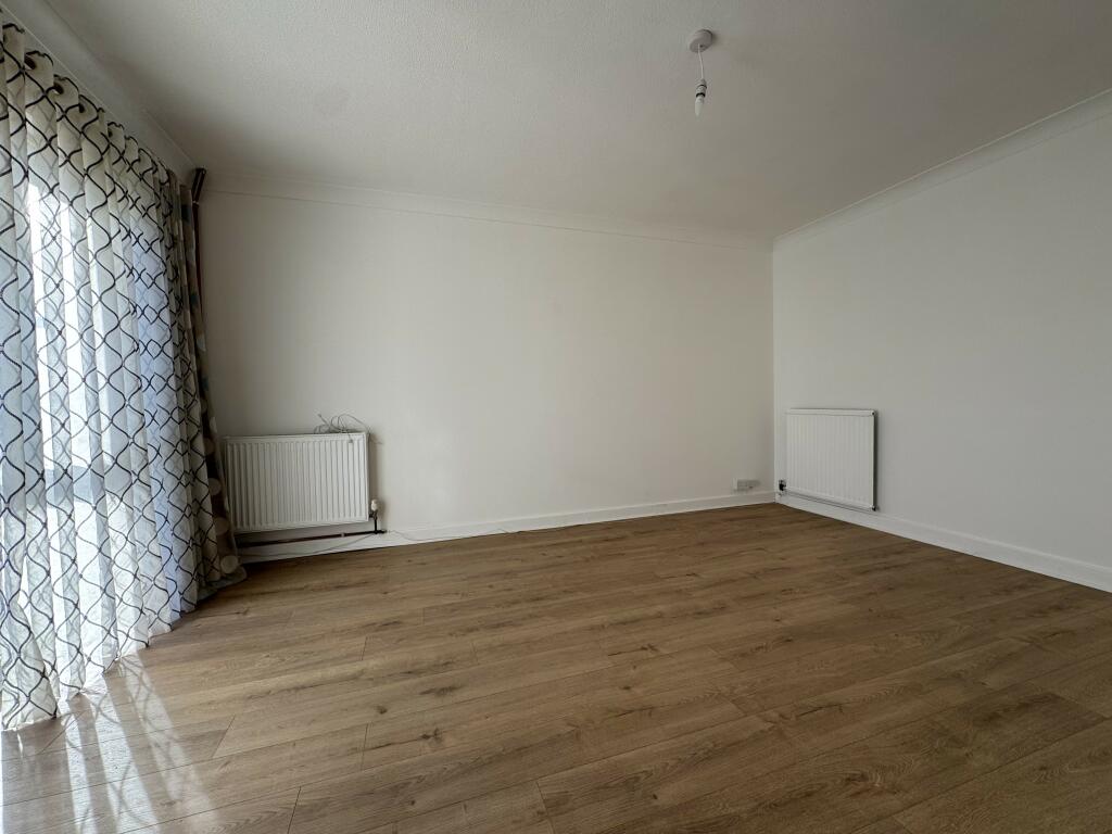 Additional image 6 of Plover Close