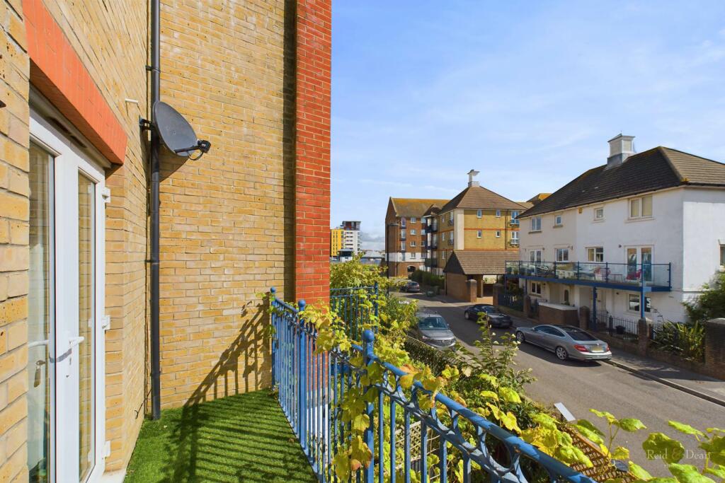 Additional image 19 of The Piazza, Sovereign Harbour