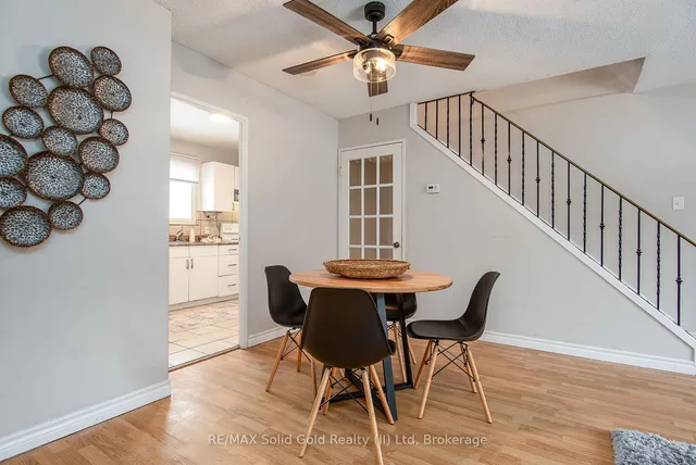 Additional image 18 of 162 Jansen Ave Unit 21