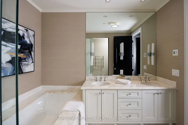 Additional image 30 of 183 Wellington St Unit 2403