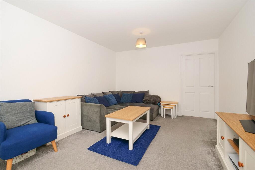 Additional image 10 of Hutton Hall Drive, Bradford, West Yorkshire, BD2