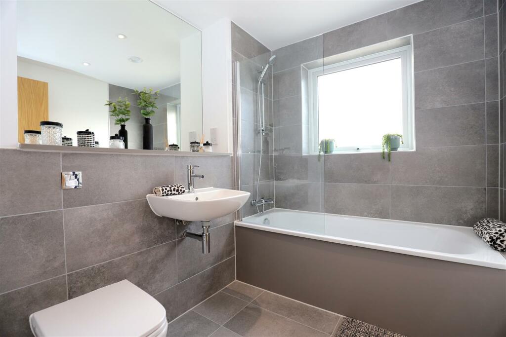 Additional image 7 of Neighbourhood, Bolton, BL1