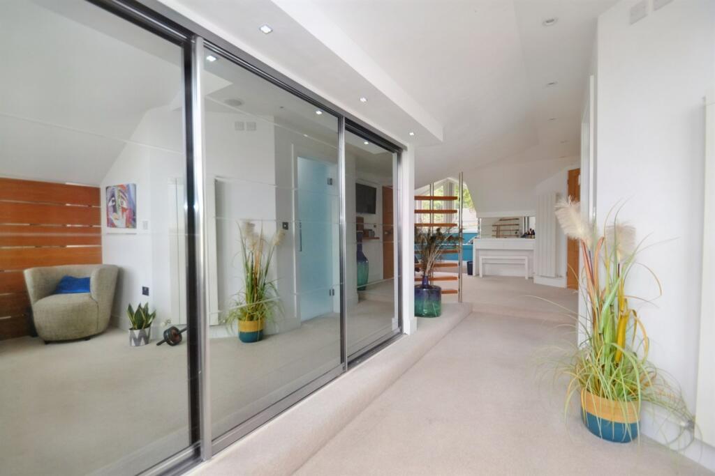 Additional image 16 of Broadstone