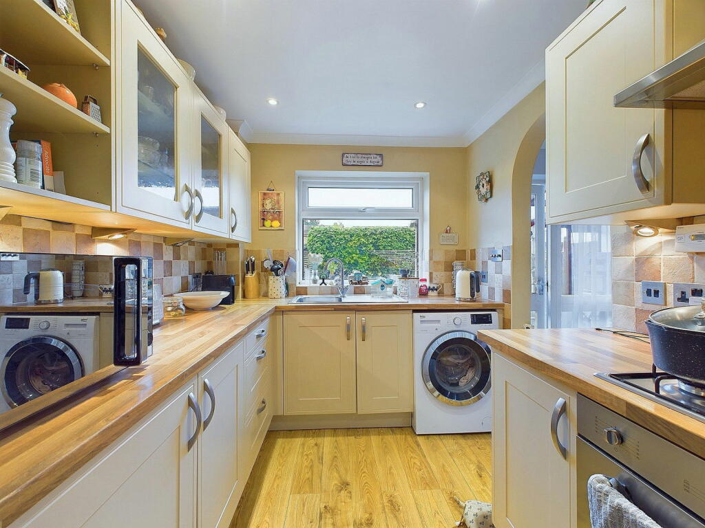 Additional image 6 of Willow Crescent, Worthing, BN13