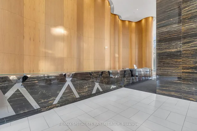 Additional image 29 of 21 Iceboat Terr Unit 1705