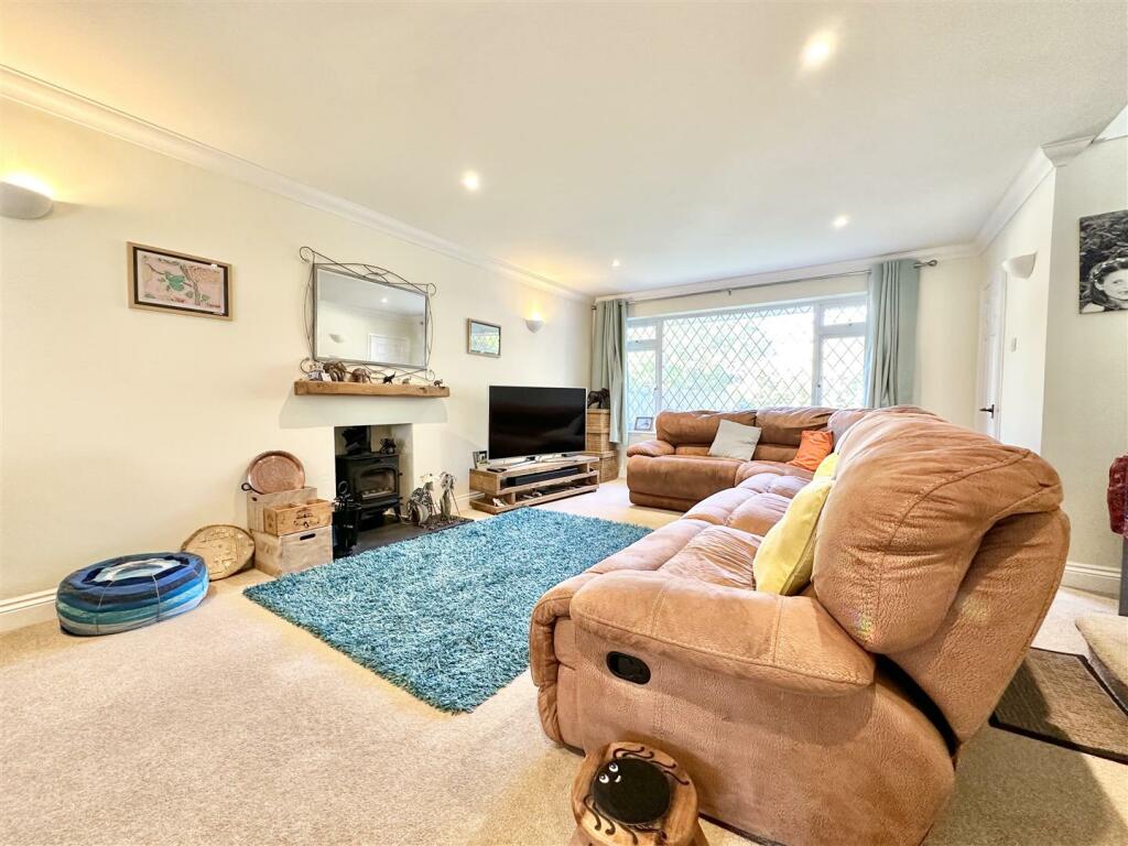 Additional image 8 of Queens Road, Ferndown