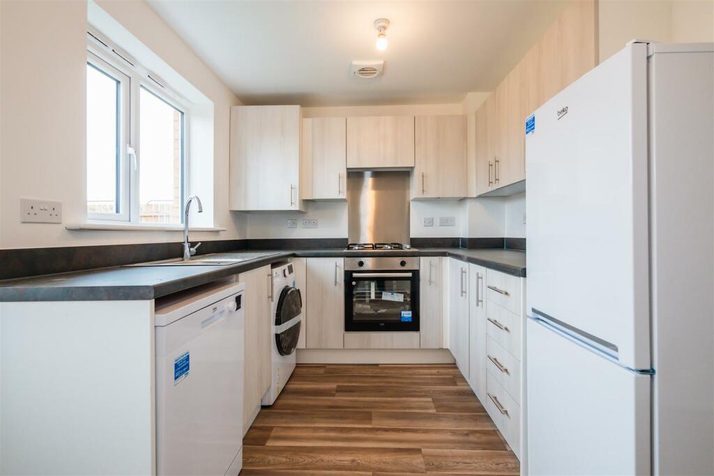 Additional image 4 of Northbeck Grange, Bradford, BD7