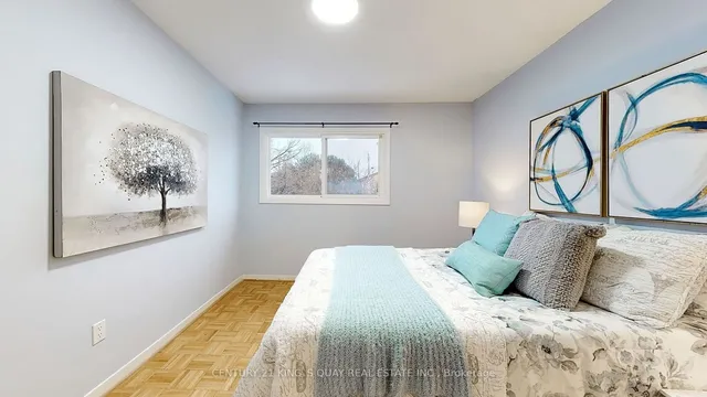 Additional image 22 of 77 Roxanne Cres