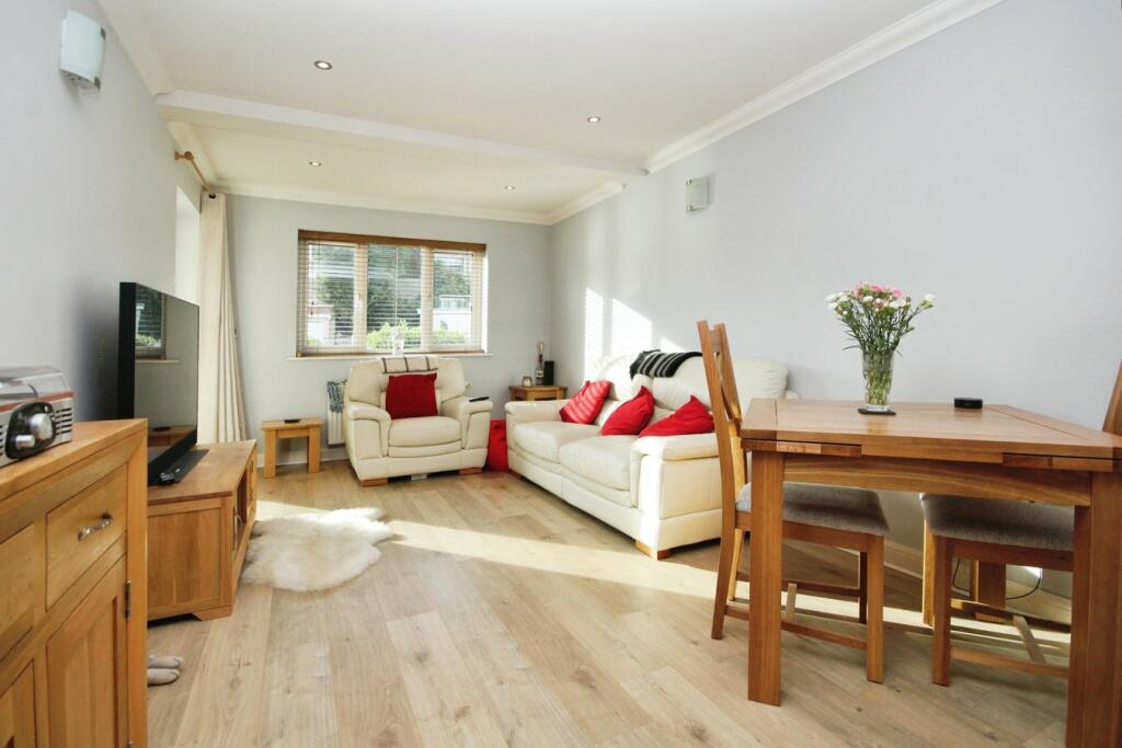 Additional image 3 of 8-10 Studland Road, ALUM CHINE, BH4