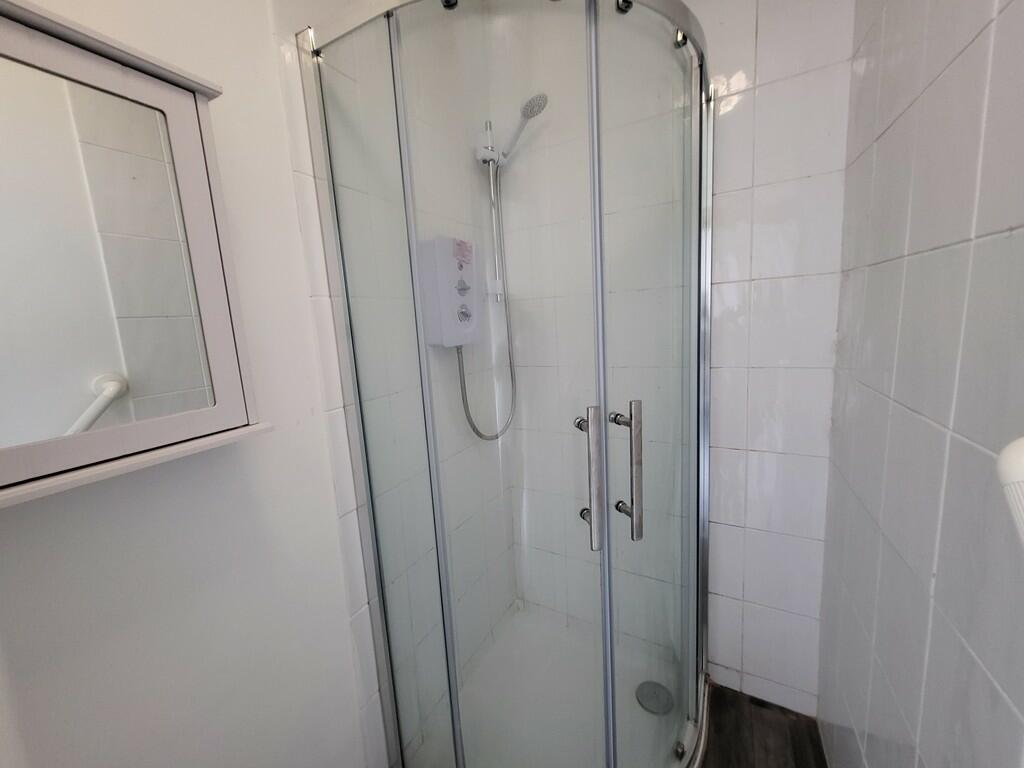 Additional image 13 of Seabourne Road, Bournemouth