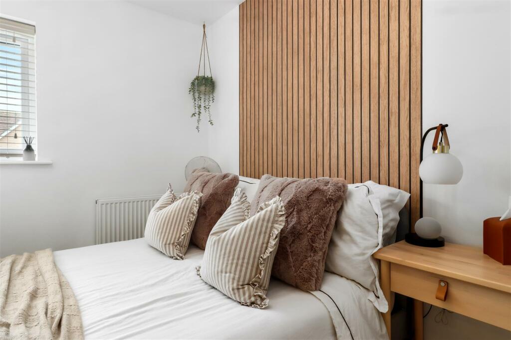 Additional image 23 of Kensington Way, Polegate