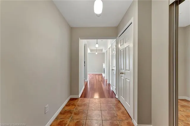 Additional image 5 of 4000 Creekside Dr Unit 203