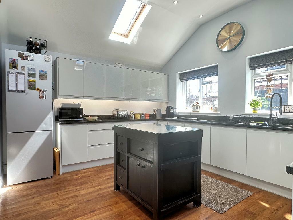 Additional image 5 of Bowmans Close, Steyning, West Sussex, BN44 3SR