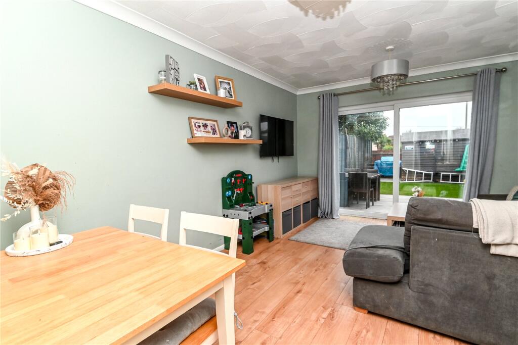 Additional image 11 of Vincent Close, New Milton, Hampshire, BH25