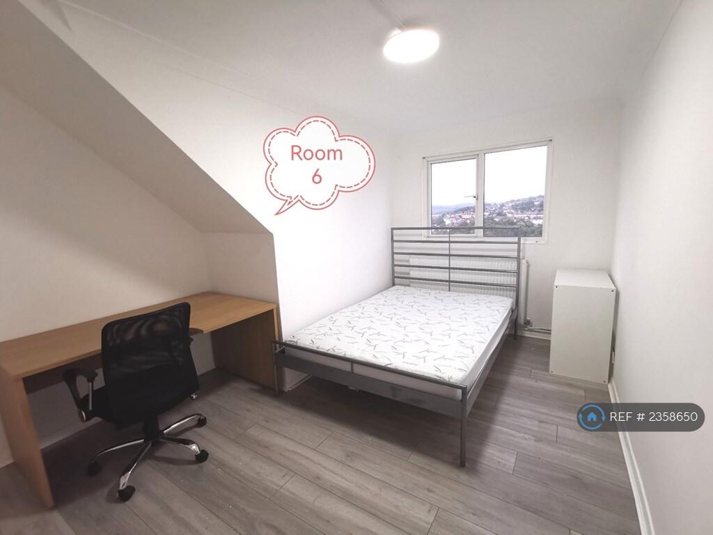 Additional image 17 of Jevington Drive, Brighton, BN2