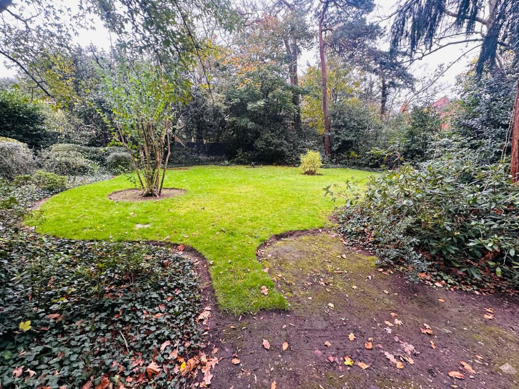 Additional image 17 of Richmond Park Road, BOURNEMOUTH