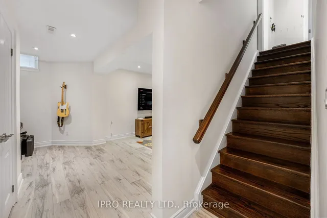 Additional image 31 of 315 Malboeuf Crt