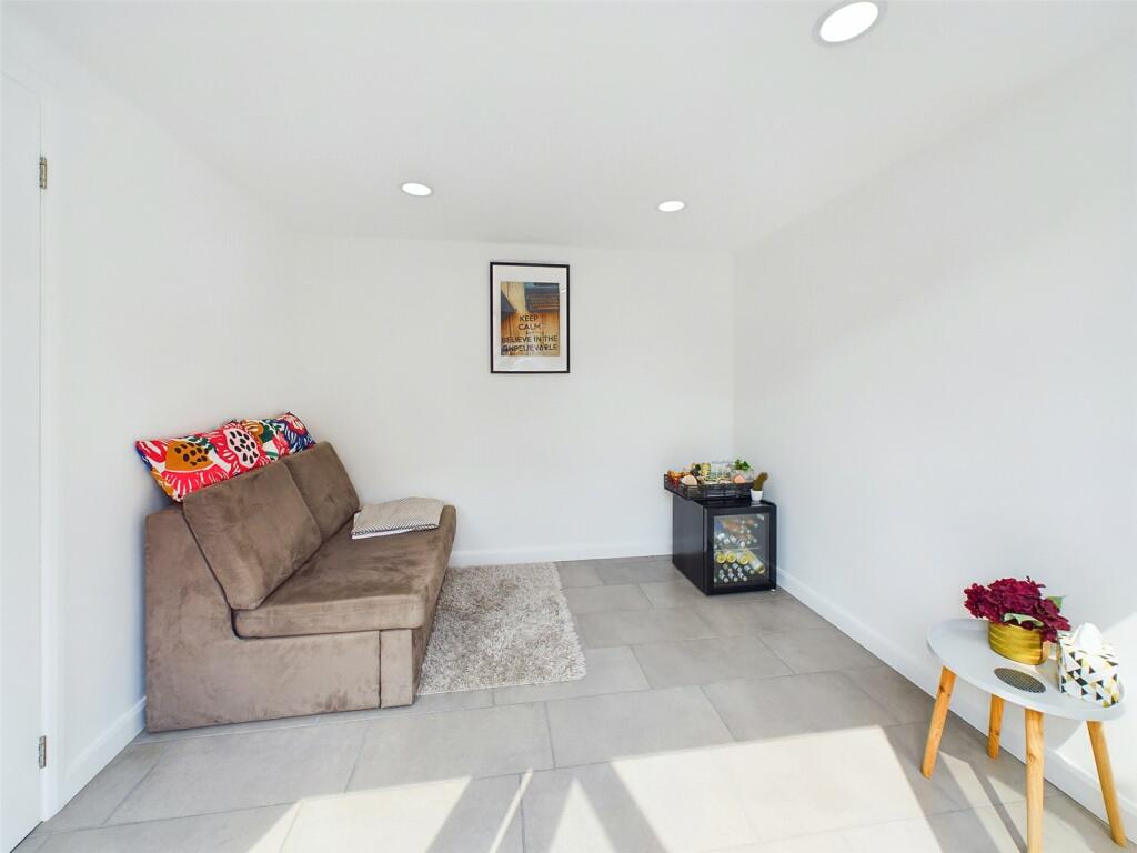 Additional image 13 of Andover Close, Mudeford, Christchurch, Dorset, BH23