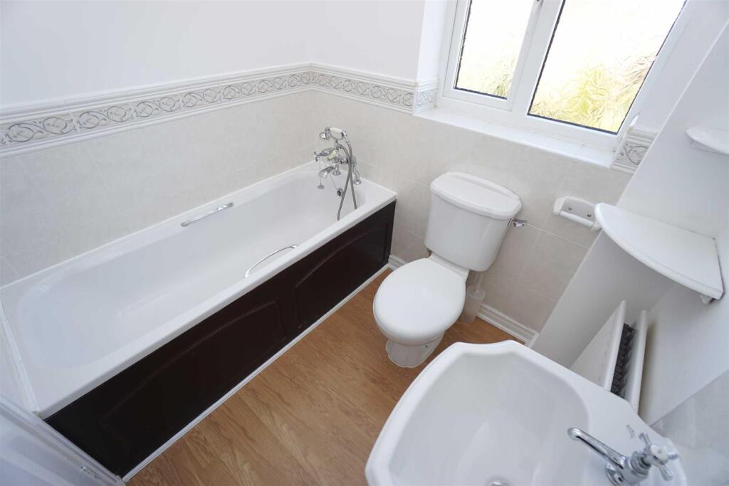 Additional image 4 of Horsham Close, Westhoughton