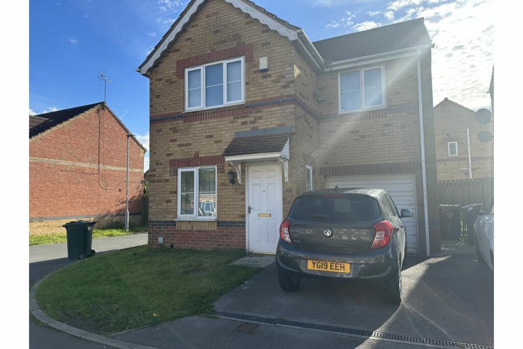 Primary image of Holme Bank Close, Bradford, BD4