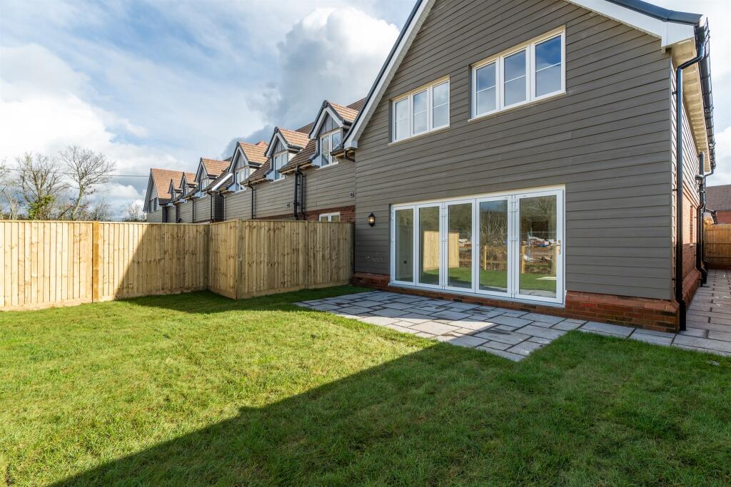 Additional image 11 of Edmondsham Road, Verwood