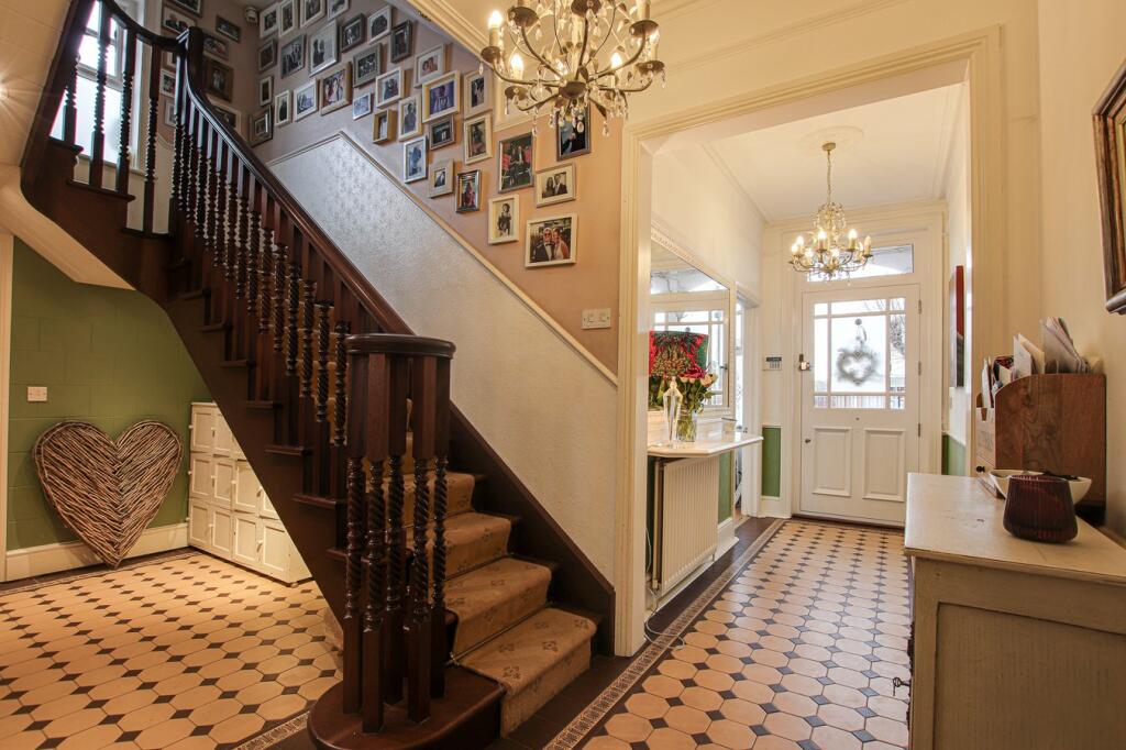 Additional image 8 of Barton Court Avenue, Barton on Sea, New Milton, BH25