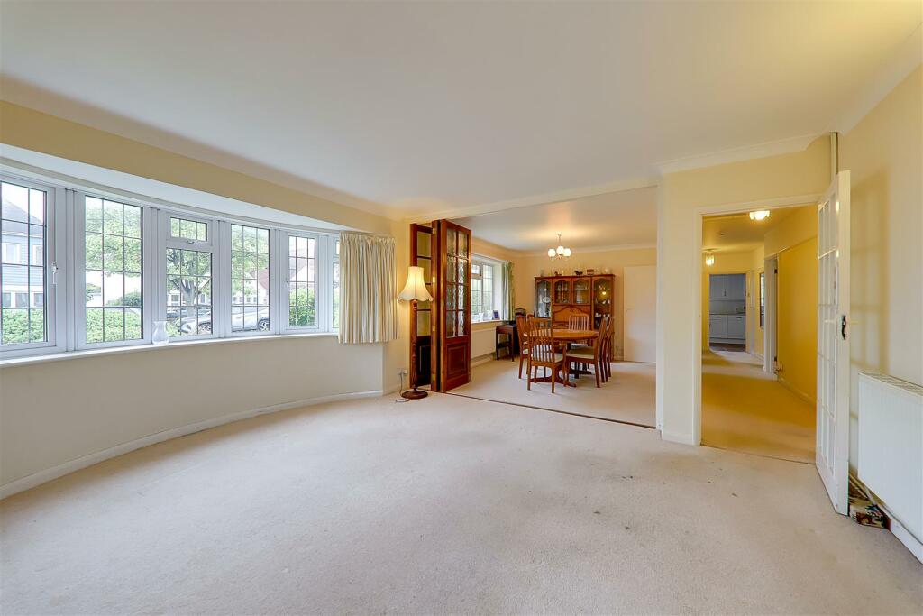 Additional image 13 of Alinora Crescent, Goring-By-Sea, Worthing