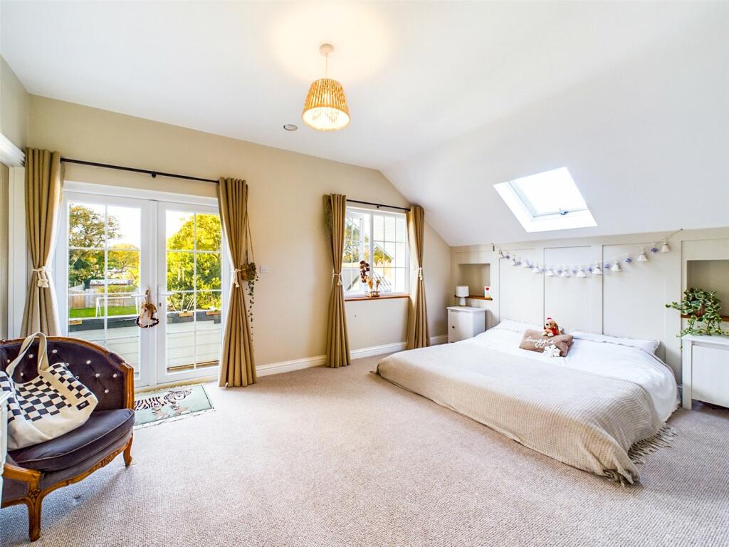 Additional image 8 of Walcott Avenue, Christchurch, Dorset, BH23