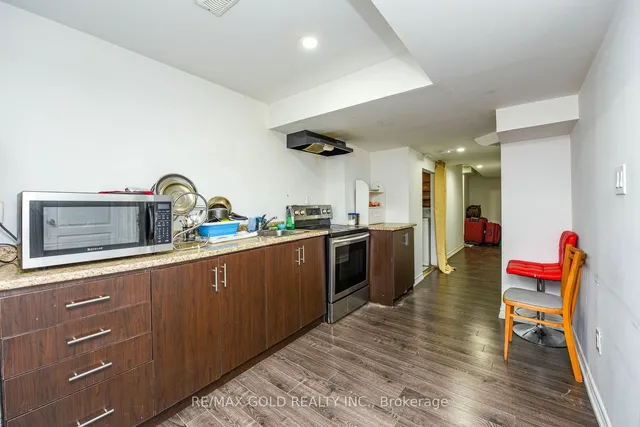 Additional image 2 of 80 Tiller Tr