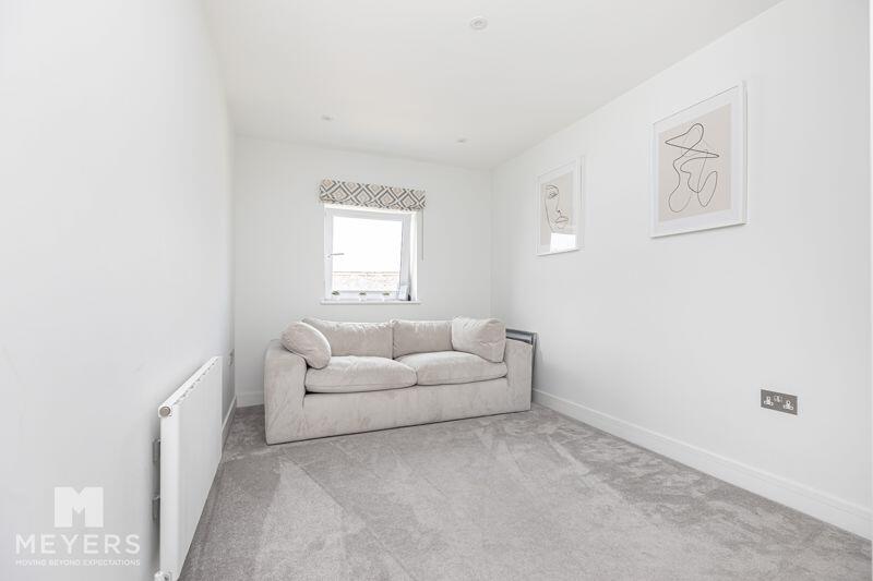 Additional image 13 of Castle Manor, 2a Wick Lane, Christchurch, BH23