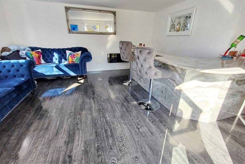 Additional image 25 of Verwood