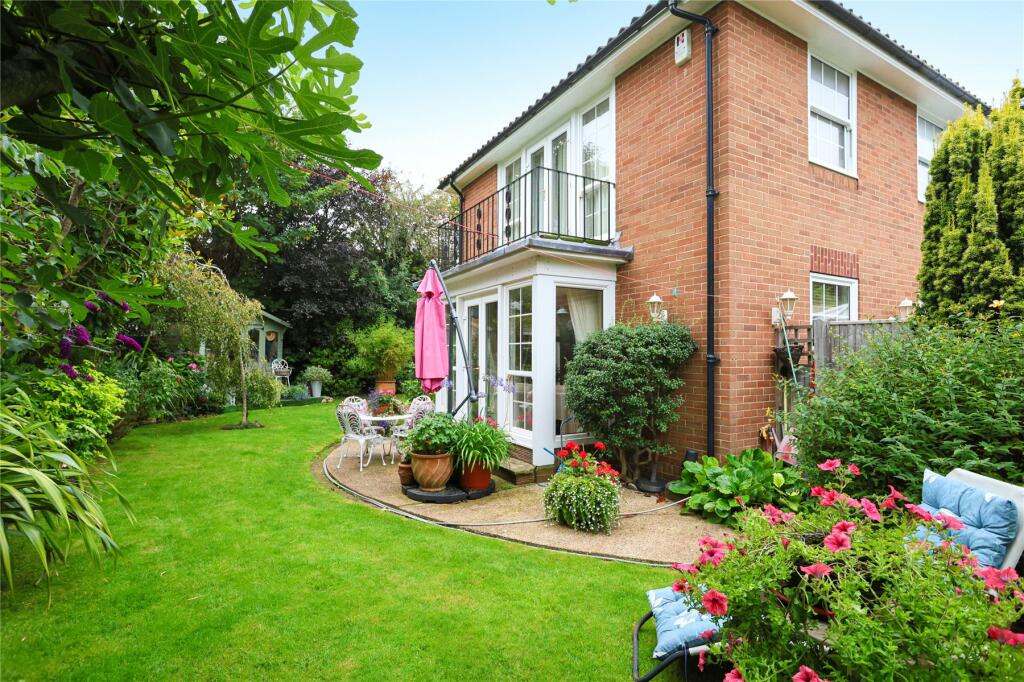 Additional image 2 of Chesterfield Road, The Meads, Eastbourne, East Sussex, BN20