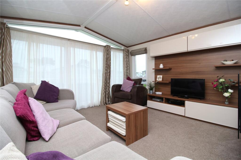 Additional image 3 of Chewton Sounds, Naish Estate, Barton On Sea, Hampshire, BH25