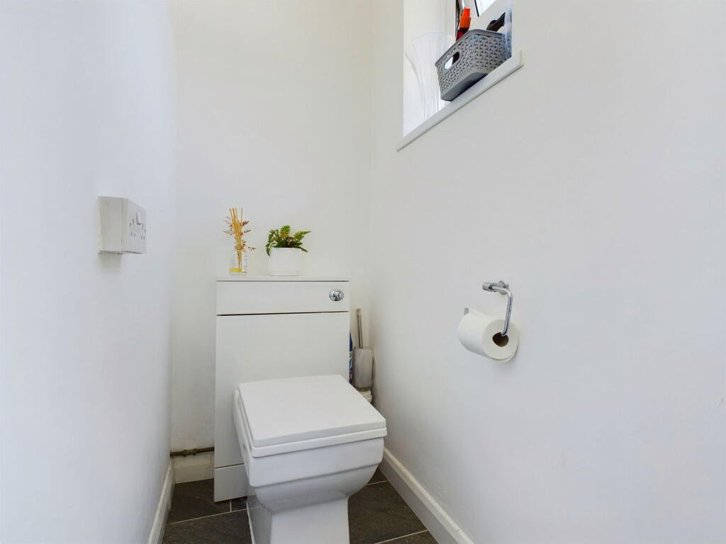 Additional image 14 of Lincoln Road, Worthing, BN13