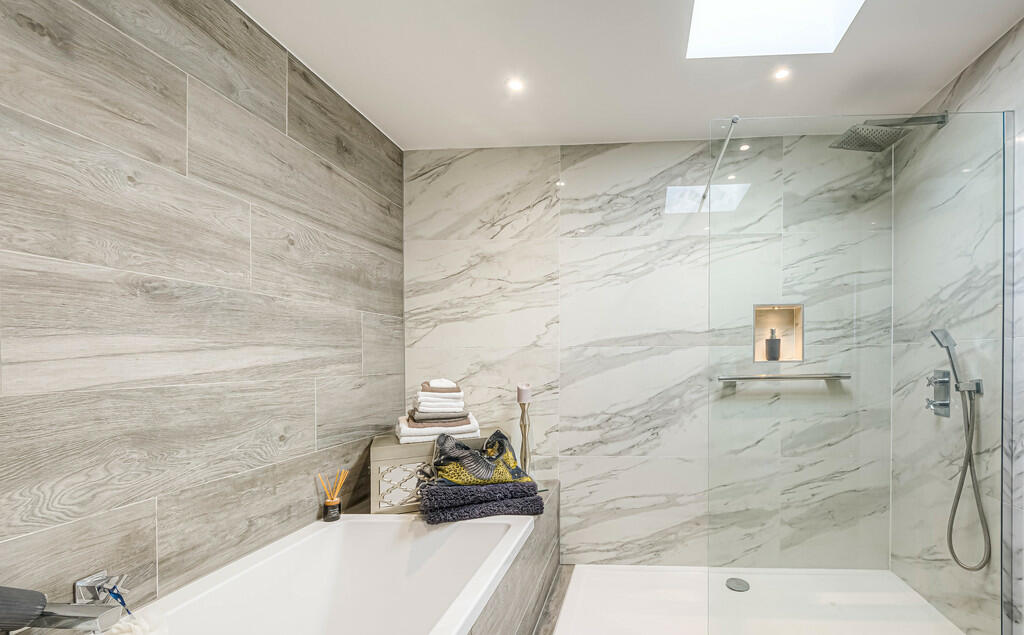 Additional image 24 of Woodlands Avenue, Rustington