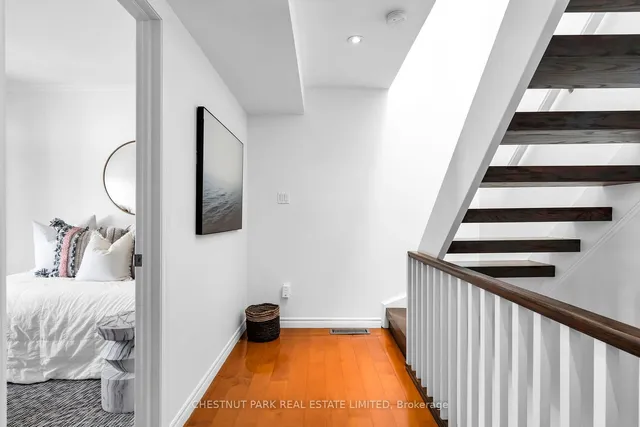 Additional image 11 of 70 Shaftesbury Ave Unit 3