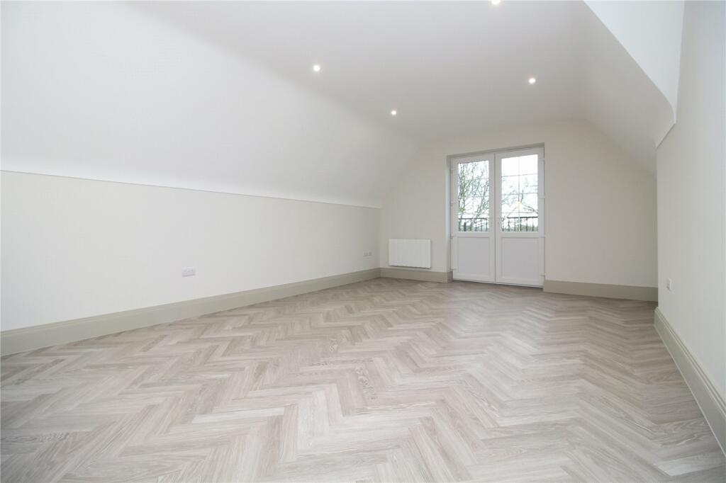 Additional image 3 of Chewton Farm Road, Highcliffe, Dorset, BH23