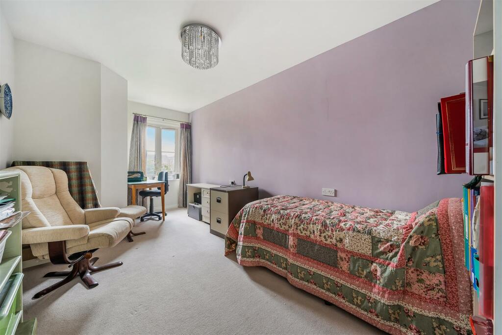 Additional image 9 of Hale Lodge, Littlehampton