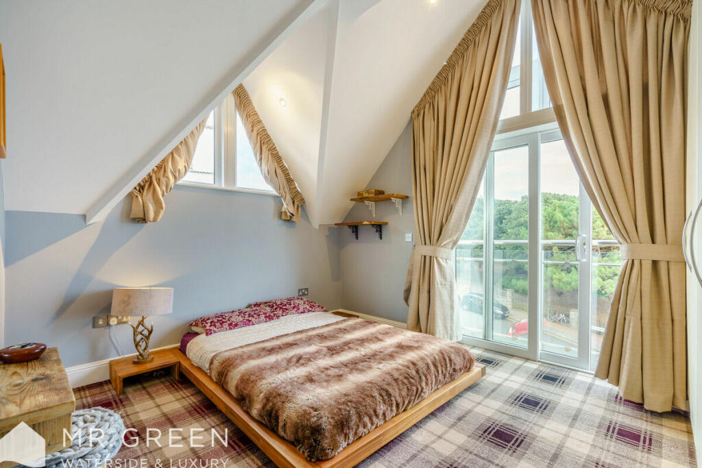 Additional image 14 of Michelgrove Road, Boscombe Spa, Bournemouth, Dorset, BH5 1JH