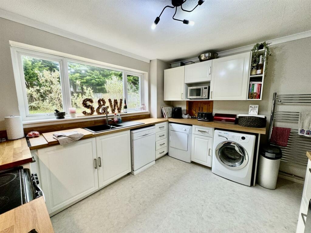 Additional image 3 of Barn Rise, Seaford