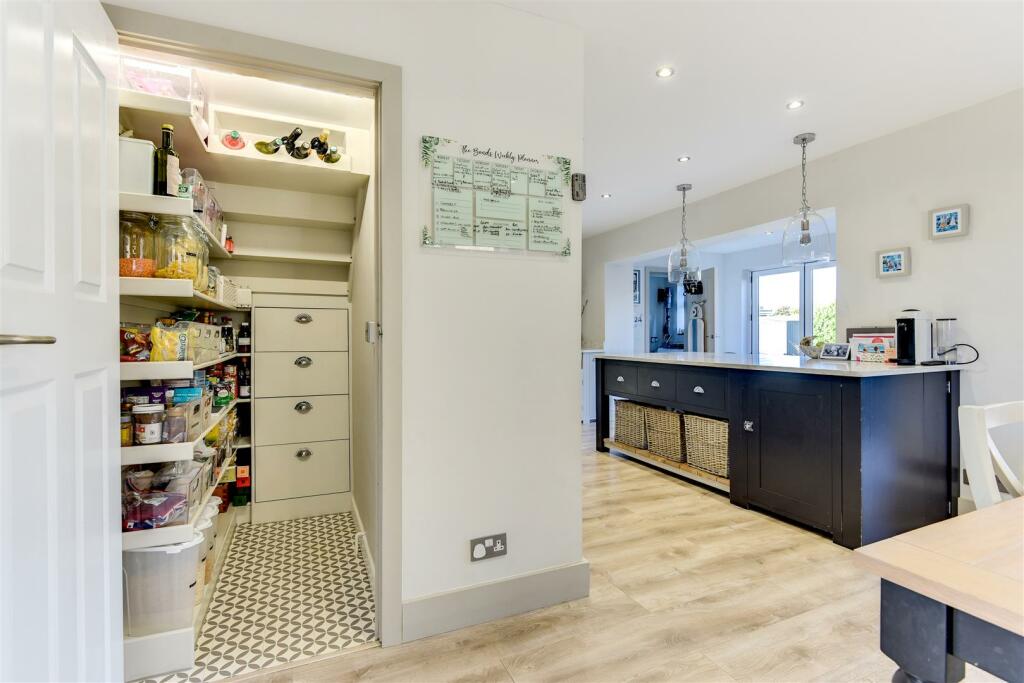 Additional image 17 of Marine Crescent, Goring-By-Sea, Worthing