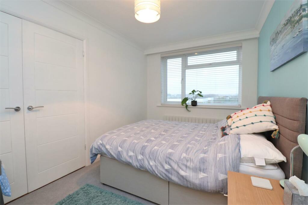 Additional image 6 of Sea Road, Barton On Sea, Hampshire, BH25