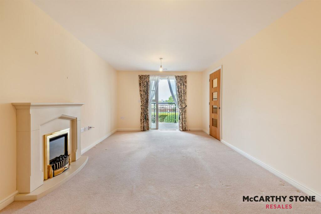 Additional image 5 of Cornmantle Court, Parsonage Barn Lane, Ringwood, Hampshire, BH24  1WJ