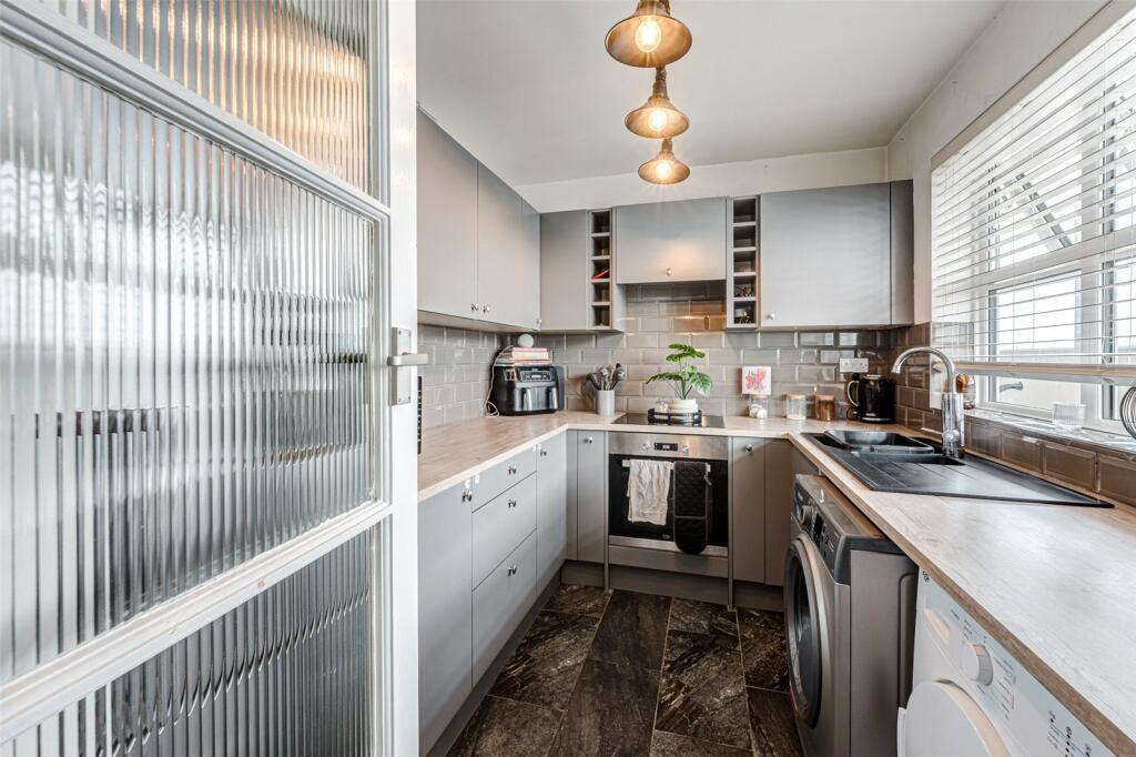 Additional image 8 of Ariel Court, Brighton Road, Lancing, West Sussex, BN15