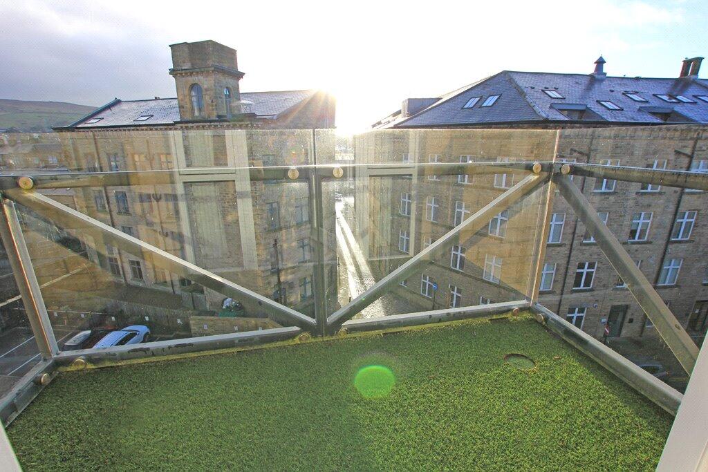 Additional image 4 of 27 Mallory Court, Skipton, North Yorkshire, BD23 1DF