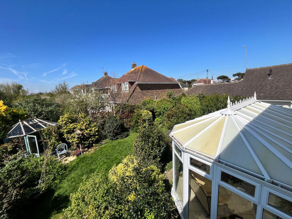 Additional image 11 of Oval Waye, South Ferring, West Sussex, BN12