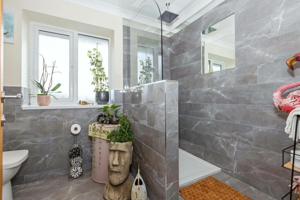 Additional image 6 of Pier Road, Littlehampton, West Sussex, BN17