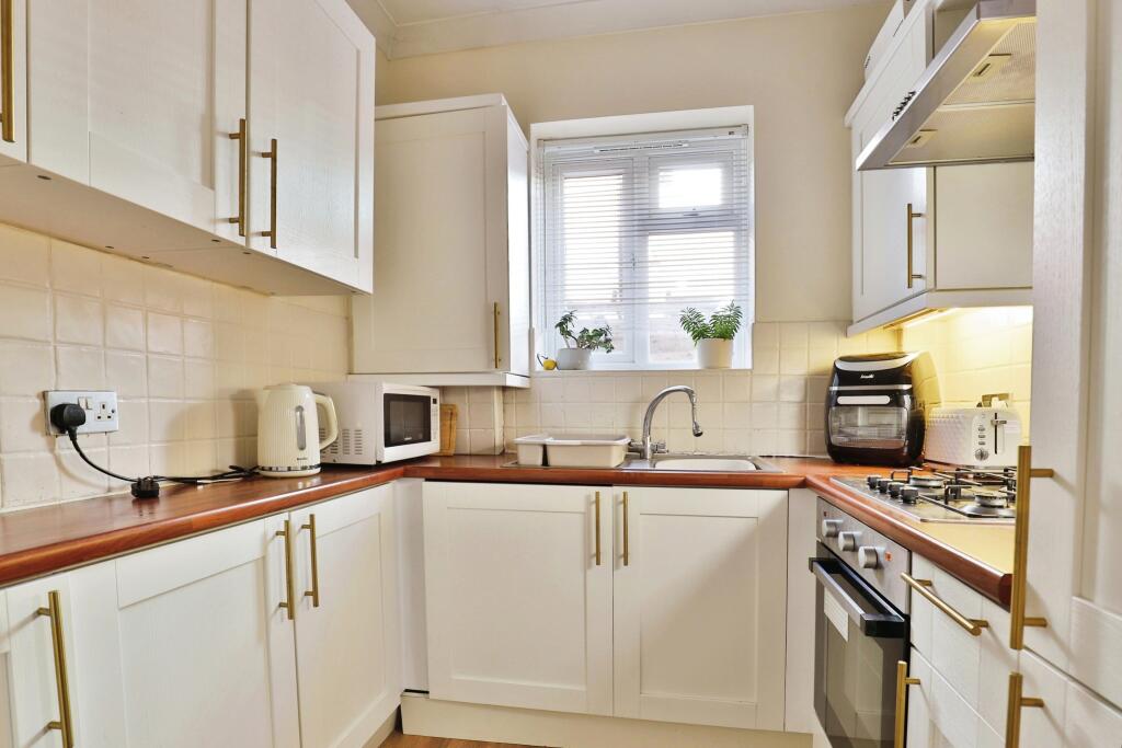 Additional image 10 of Portchester Road, BOURNEMOUTH, Dorset, BH8